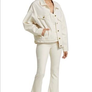 Frame
Le Oversized Denim Jacket